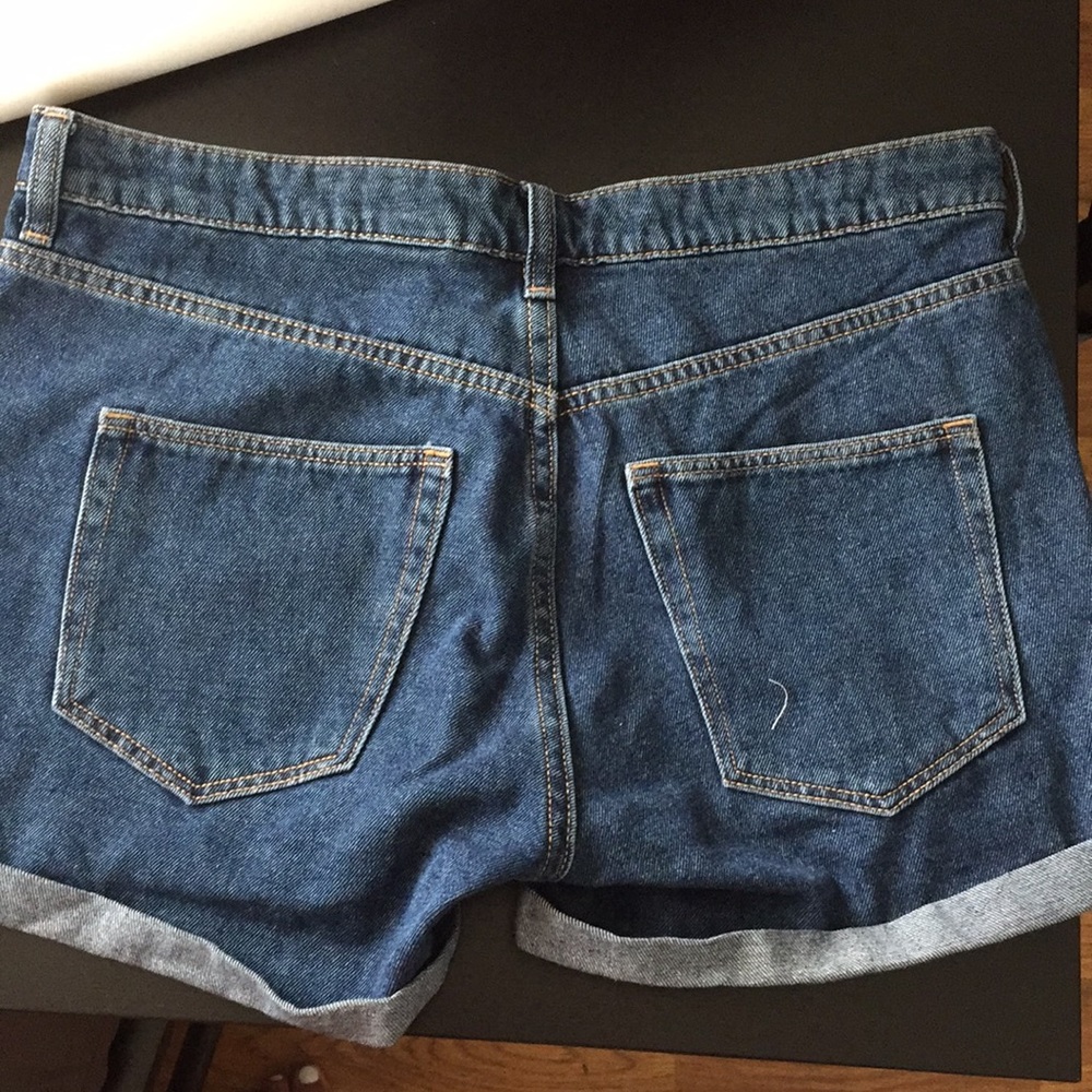 Jean Shorts - Picture 3 of 3
